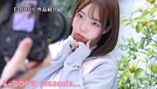 子供達がみんな大好きな優しい’なな先生’が実はむっつりスケベ！？ エプロンで隠していたグラドル並み細身ロケットGcup保育士 AVデビュー 坂井ななサンプル２