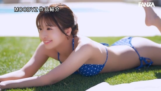 NEW HERO 新人 現役女子大生専属 川口桜AVDebut！ MOODYZ創立25周年記念サンプル１