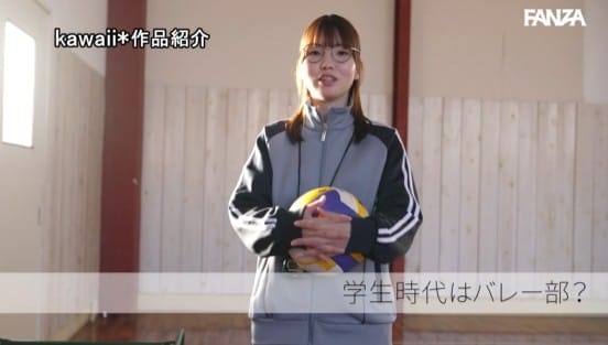 生徒から子ども扱いされて、生徒よりも子どもAカップな●校教師は、気持ち悪いプレイで調教されたいゲス大人教師でした。田村梨奈先生 kawaii専属中出しデビューサンプル１