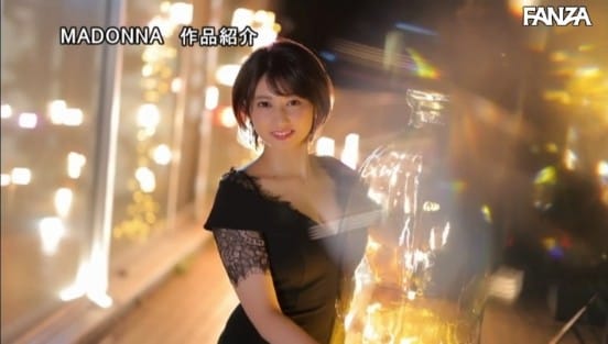 原石 ミセス・ダイヤモンド 本田瞳 28歳 AV DEBUT！！ 肩書きのない専業主婦に、アナタは必ず惚れてしまう―。サンプル１