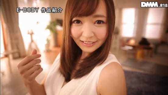 E-BODYが1年がかりでAV出演を口説いた超有名歓楽街すすきのNo.1美乳ソープ嬢 専属デビュー 堺希美