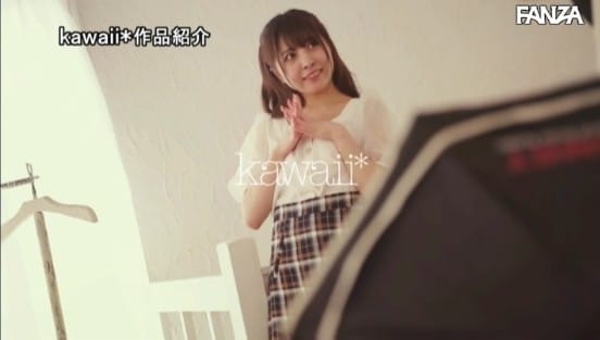 名古屋で人気No.1デリヘル嬢 木ノ葉みう 潜入隠し撮り！上京してガチ口説き！風俗界のアイドルが遂にAVデビューサンプル１