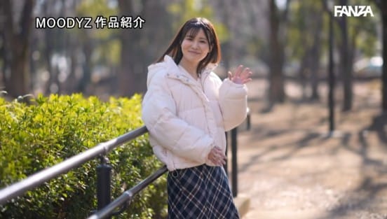 新人 現役女子大生 専属 白都四季 AV Debut!